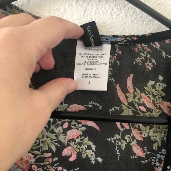 Sheer floral top S - Picture 3 of 4